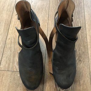 Black platform wedges